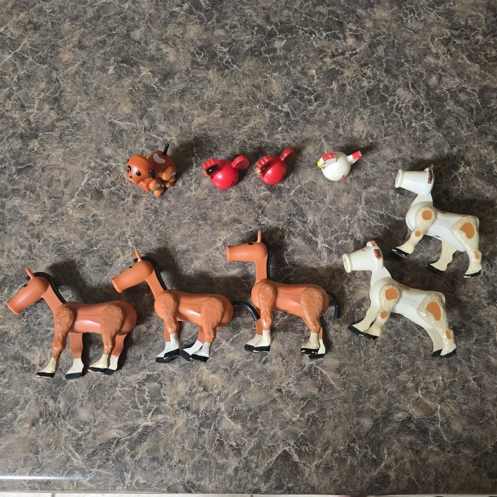 Vintage 1970's Plastic Fischer Price Horses, Cows, Chickens, Dog Toy